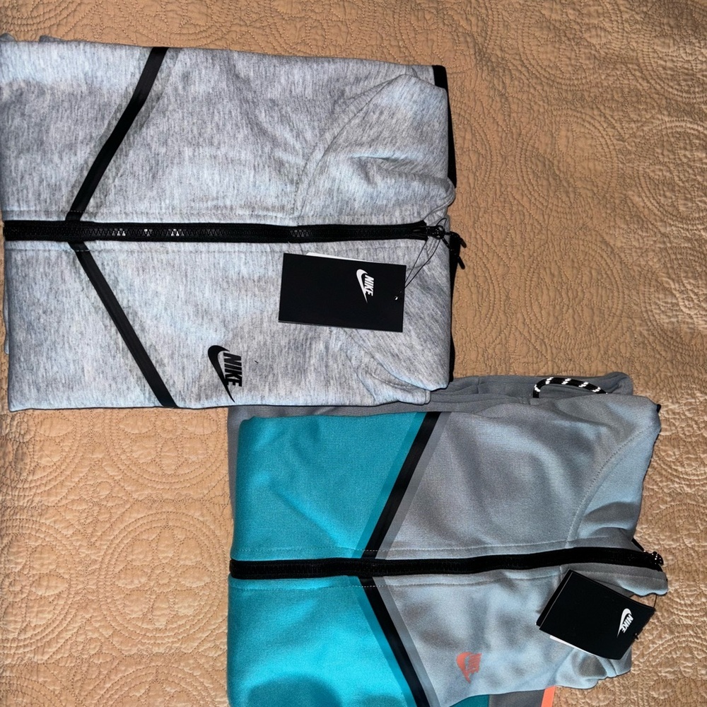 Nike tech full tracksuit - Picture 1 of 1